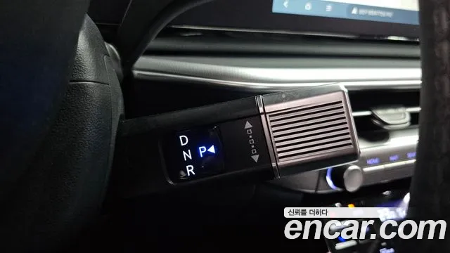Hyundai Grandeur GN7 — Фото автомобиля 12