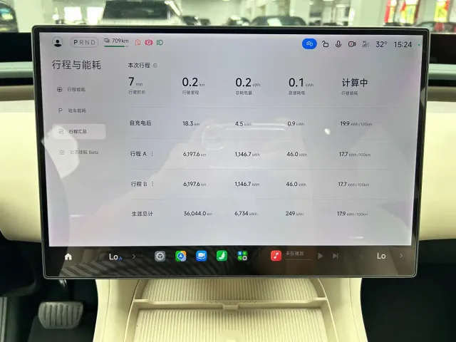 Xiaomi YU7 — Фото автомобиля 9
