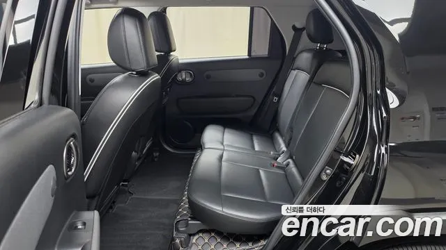 Hyundai Casper Electric — Фото автомобиля 16