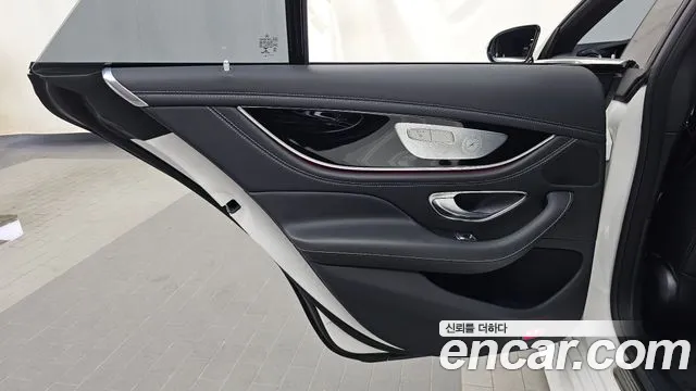 Mercedes-Benz AMG GT 4 двери 43 4MATIC+ — Фото автомобиля 22