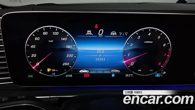 Mercedes-Benz GLE-Class — Фото автомобиля 8