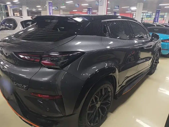 Changan UNI-T — Фото автомобиля 6