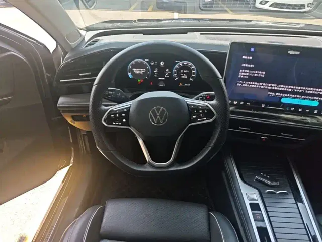 Volkswagen Magotan — Фото автомобиля 10