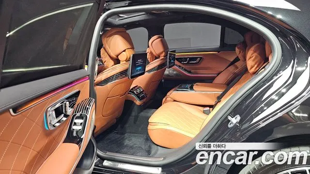 Mercedes-Benz S-Class — Фото автомобиля 5
