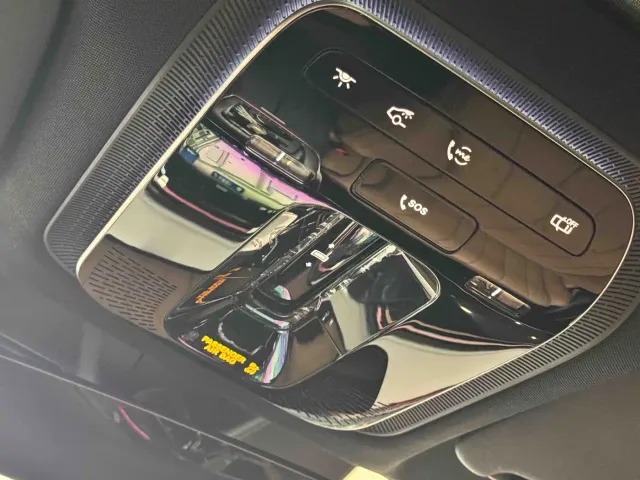 Mercedes-Benz E-Class — Фото автомобиля 18