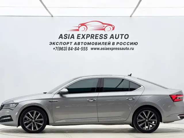 Skoda Superb — Фото автомобиля 7