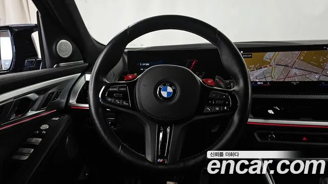 BMW XM — Фото автомобиля 4