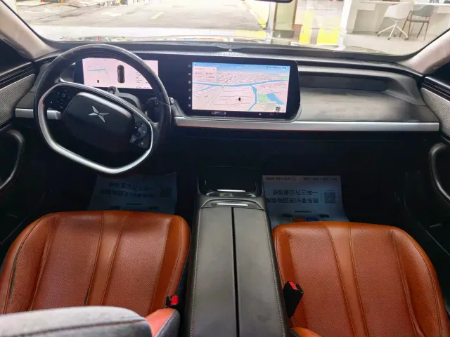 Xpeng P7 — Фото автомобиля 5