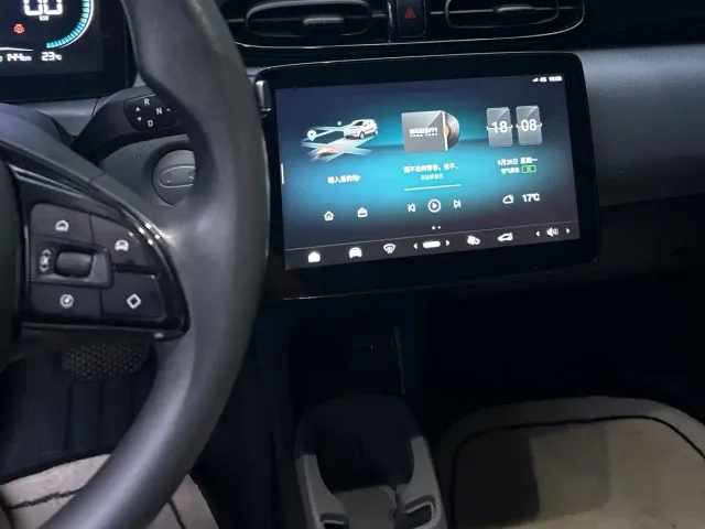 Leapmotor T03 — Фото автомобиля 7
