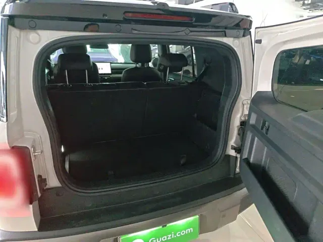 Baojun Yep Plus — Фото автомобиля 18