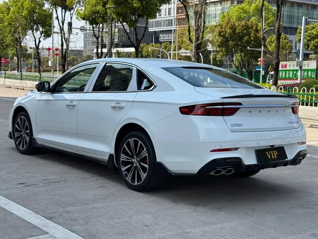 Geely Xingrui — Фото автомобиля 10