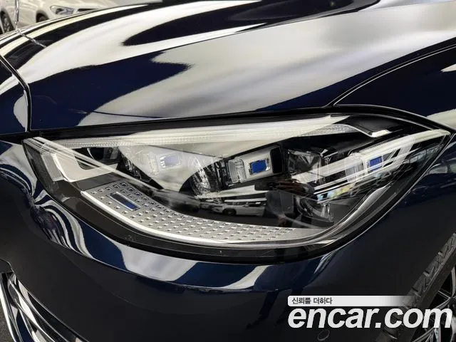 Mercedes-Benz S-Class — Фото автомобиля 19