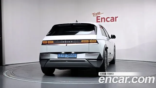 Hyundai Ioniq 5 — Фото автомобиля 4