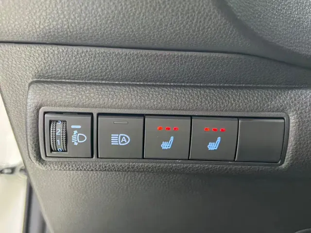 Toyota Corolla — Фото автомобиля 14