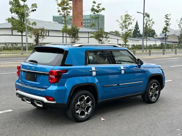 BAIC BJ30 — Фото автомобиля 15