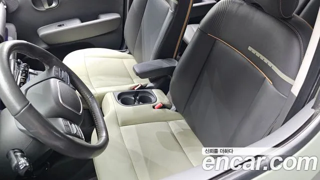 Hyundai Casper Casper Essential — Фото автомобиля 29