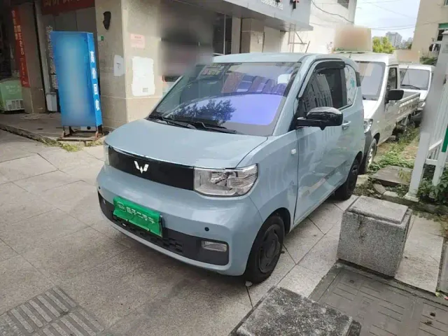 Фотография автомобиля — Wuling Hongguang Mini EV