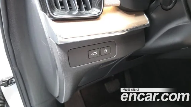 Volvo XC90 — Фото автомобиля 29