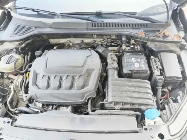 Volkswagen Passat — Фото автомобиля 3