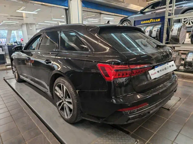Audi A6 — Фото автомобиля 3
