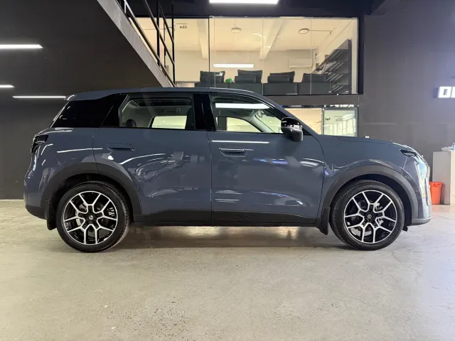 Leapmotor A10 — Фото автомобиля 10