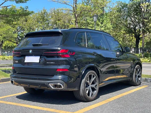 BMW X5 — Фото автомобиля 6