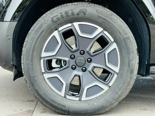 BYD FangChengBao Titanium 7 — Фото автомобиля 10