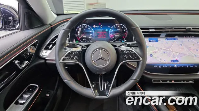 Mercedes-Benz E-Class — Фото автомобиля 13