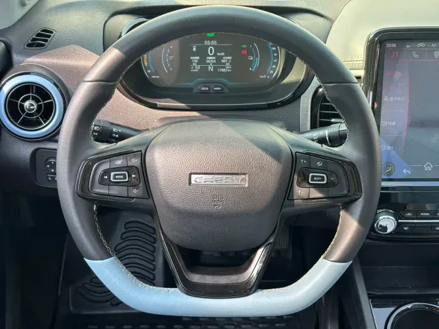 Chery eQ1 — Фото автомобиля 10