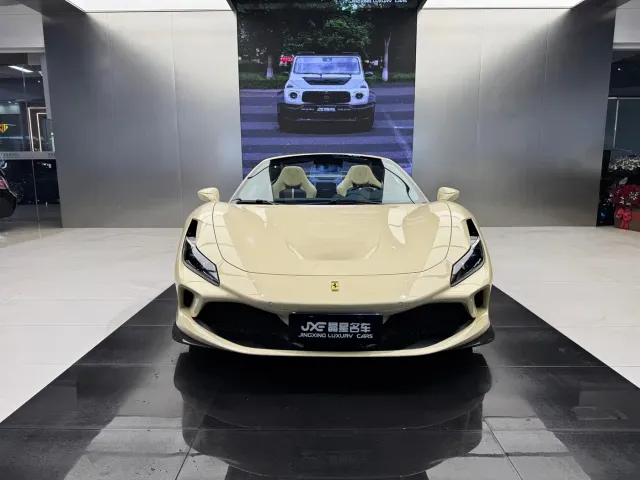Ferrari F8 — Фото автомобиля 2