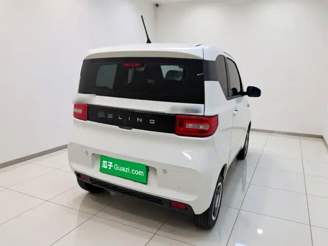 Wuling Hongguang Mini EV — Фото автомобиля 6