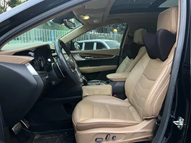 Cadillac XT5 — Фото автомобиля 13