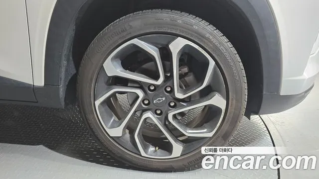 ChevroletGMDaewoo Trax Trax Кроссовер — Фото автомобиля 21