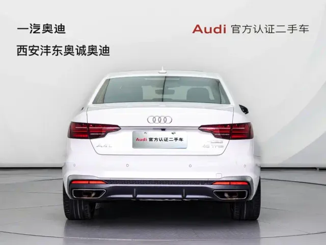 Audi A4L — Фото автомобиля 4