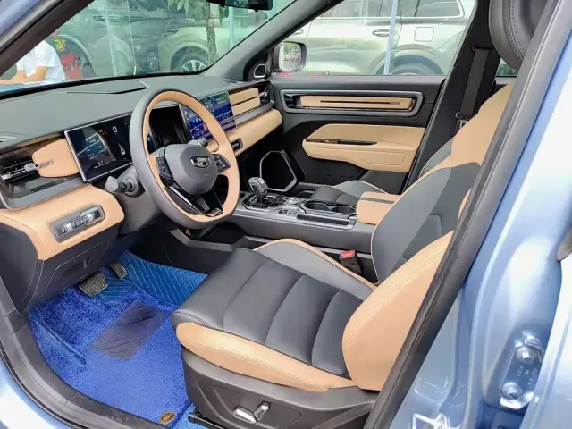 Geely ICON — Фото автомобиля 7