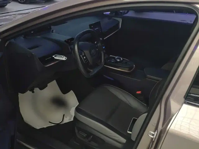 Toyota bZ3 — Фото автомобиля 14