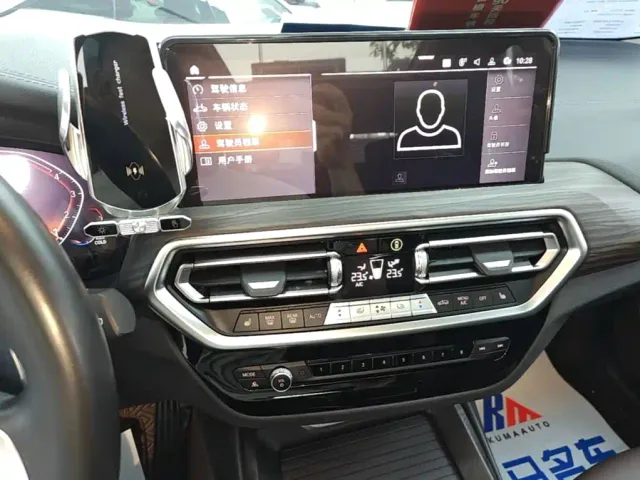 BMW X3 — Фото автомобиля 12