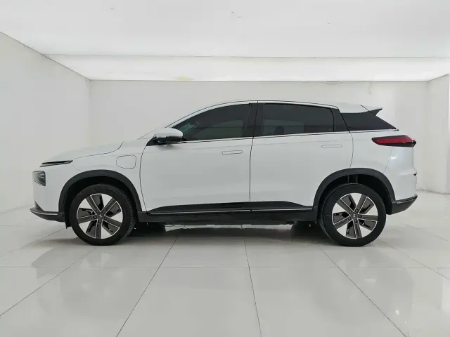 Xpeng G3 — Фото автомобиля 6