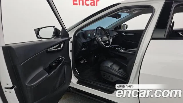 Kia EV6 — Фото автомобиля 10