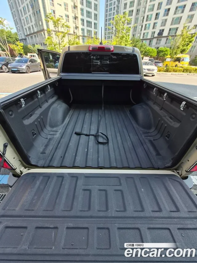 Chevrolet Colorado — Фото автомобиля 12