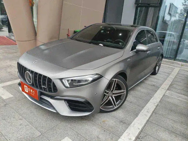 Фотография автомобиля — Mercedes-Benz A-Class AMG