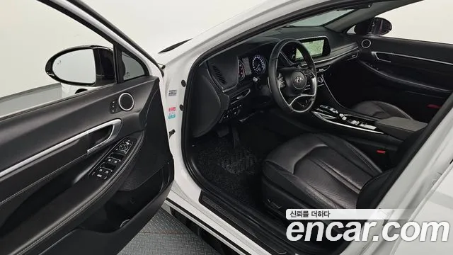 Hyundai Sonata Sonata (DN8) 1.6 Turbo — Фото автомобиля 10