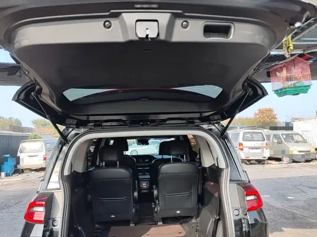 GAC Trumpchi M6 — Фото автомобиля 18