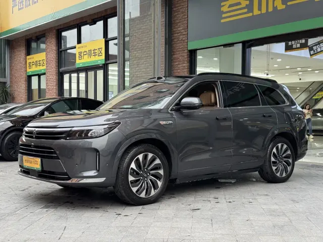 Aito M7 — Фото автомобиля 4