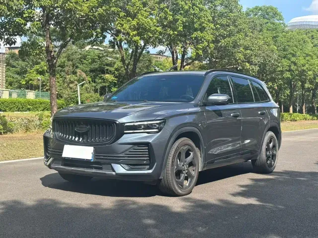 Фотография автомобиля — Geely Xingyue L