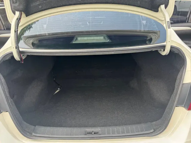 Nissan Sylphy — Фото автомобиля 11