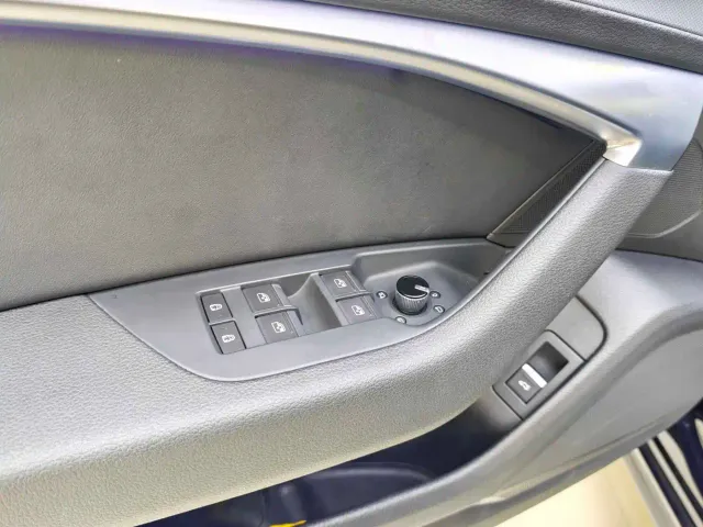 Audi A7L — Фото автомобиля 8