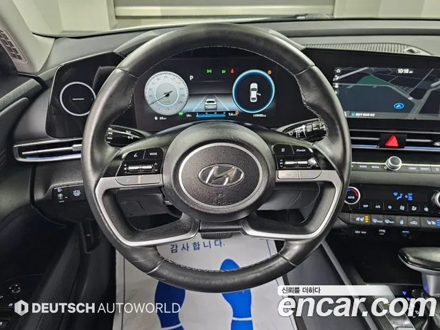 Hyundai Avante CN7 — Фото автомобиля 14