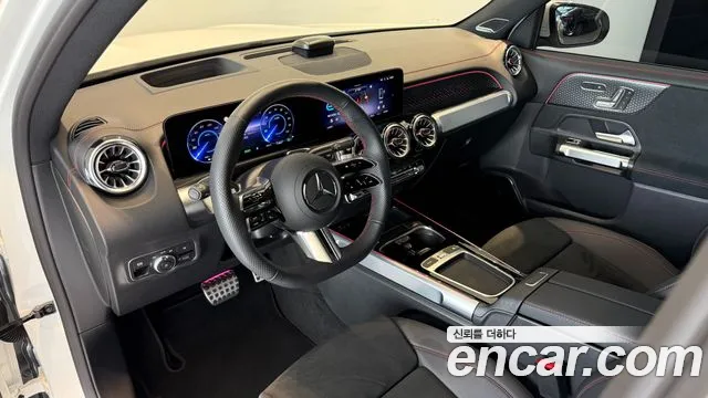 Mercedes-Benz EQB X243 — Фото автомобиля 12