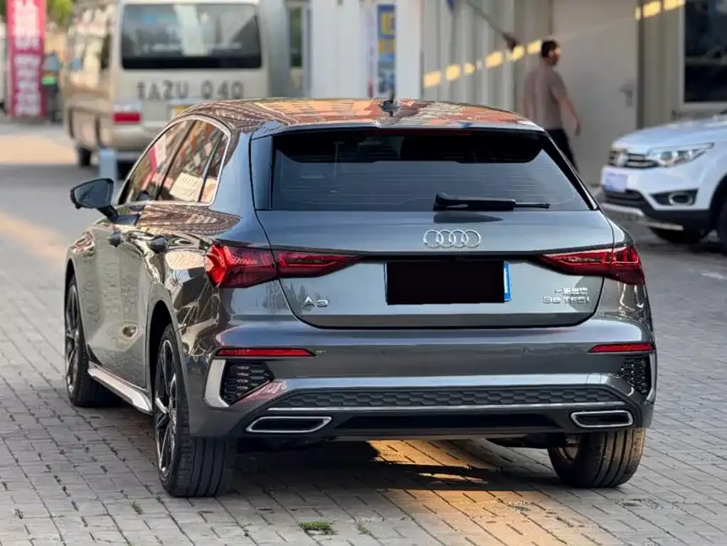 Audi Audi A3 2023 Facelift Sportback 35 TFSI Fashion Sport — Фото автомобиля 7